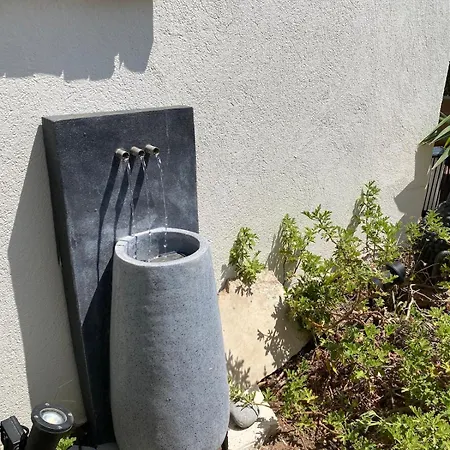 Prázdninový dům Maison Au Calme Dans Privee Avec Piscine Vue