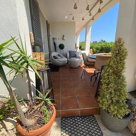 Maison Au Calme Dans Privee Avec Piscine Vue Prázdninový dům *