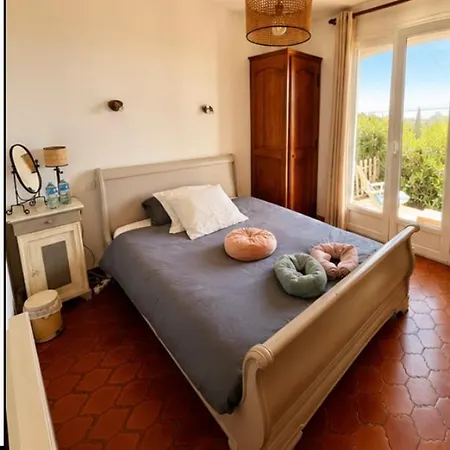 Maison Au Calme Dans Privee Avec Piscine Vue *