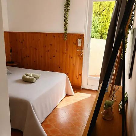 Maison Au Calme Dans Privee Avec Piscine Vue *
